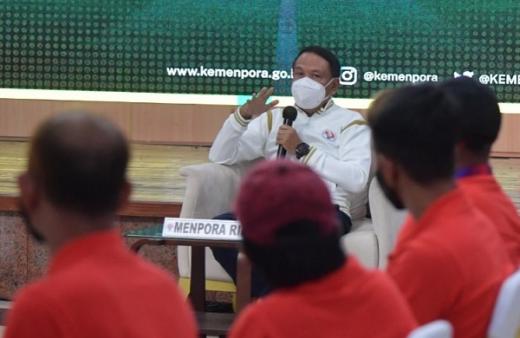 Menpora Amali Minta Pemain Timnas PSAI Konsentrasi