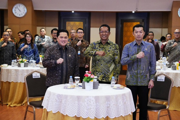 Tuntaskan Deregulasi Permenpora, Menkum Supratman Apresiasi Menpora Erick