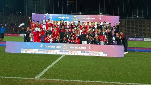 Ditonton Langsung Menpora Dito, Sepakbola Indonesia Juara SEA Games 2023 Kamboja