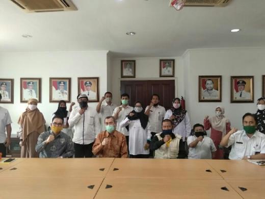 Jelang New Normal, Untuk Pertama Kalinya Gubri Sambangi Badan Penghubung Riau Jakarta