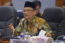 New Normal, Komisi X DPR Tagih Aturan Protokol Wisata