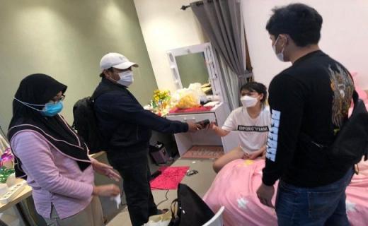 Raup Puluhan Juta dari Live Bugil di Aplikasi, Selebgram Cantik Bali Ditangkap