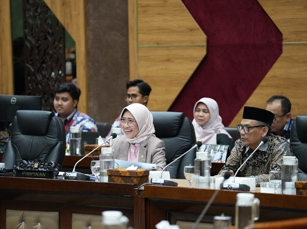 Komisi X DPR RI Setujui Proses Naturalisasi Mees dan Eliano , Lanjut Paripurna