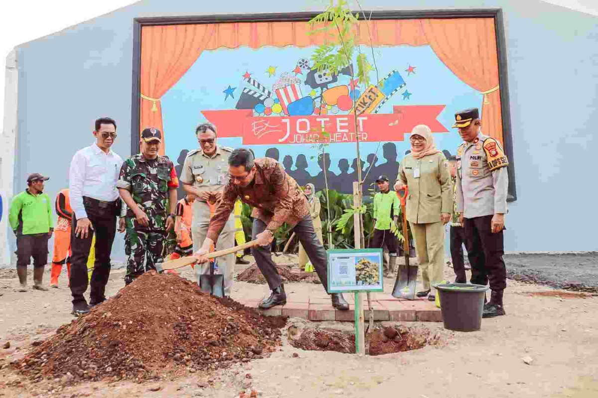 Penjabat Gubernur DKI Groundbreaking RTH Eks Johar Baru Teater