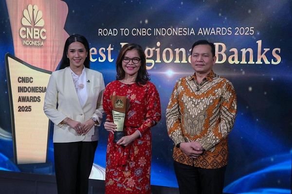 Dorong Implementasi ESG dalam Bisnis, Bank Jakarta Raih Penghargaan Regional Banking ESG Excellence Award 2025