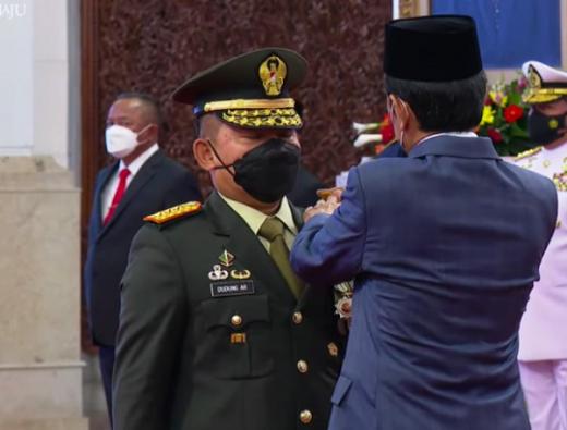 Letjen Dudung Disumpah sebagai KSAD Gantikan Jenderal Andika