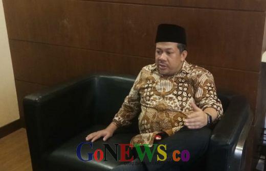 KPU Izinkan Kandidat Capres Bawa Contekan, Fahri Hamzah: Plis Stop Sandiwara Ini