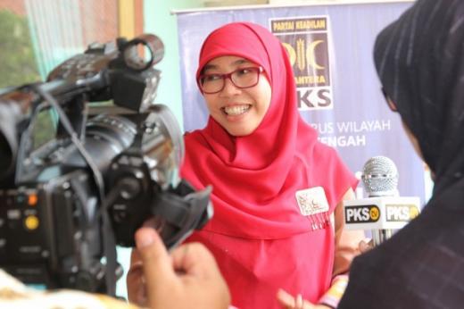 Pemerintah Prediksi Puncak Omicron di Pertengahan Februari-Maret 2022, Ini Pesan DPR