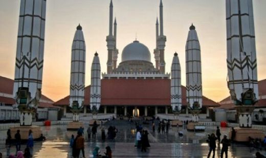 Perayaan Cap Go Meh Batal Digelar di Masjid Agung Jawa Tengah, Ini Alasannya