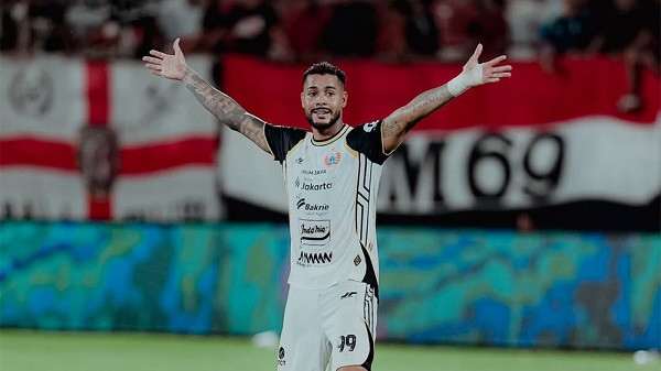 Maxwell Masih Tetap Memimpin Daftar Pencetak Gol
