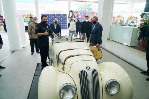 Bamsoet Apresiasi Kehadiran BMW Approved Bodyshop Pertama di Indonesia