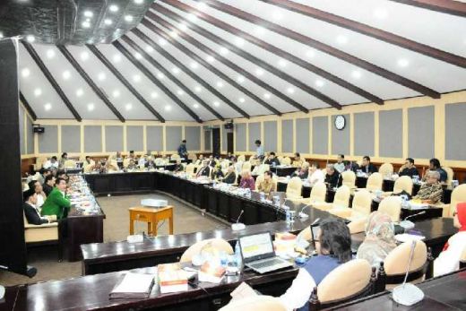 Rapat Pleno ke-14, Lembaga Pengkajian MPR RI Bahas Peraturan Perundangan