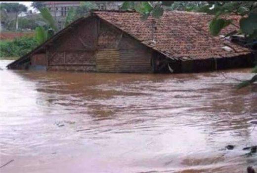 Jawa Tengah Dikepung Banjir, 3 Orang Ditemukan Tewas dan 4 Orang Dinyatakan Hilang