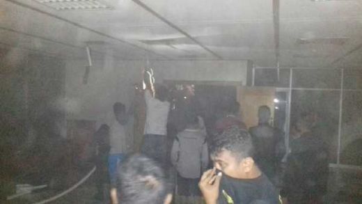 Pada Saat Jam Sahur, Ruangan Pansus Lantai 3 di Gedung Nusantara 2 DPR Terbakar