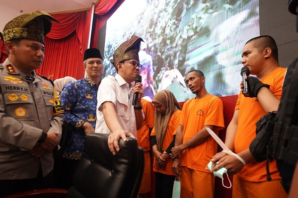11 Orang jadi Tersangka di Kasus TPPO, Menteri Karding Minta ke Kapolda Hukum Berat Bos Mafia