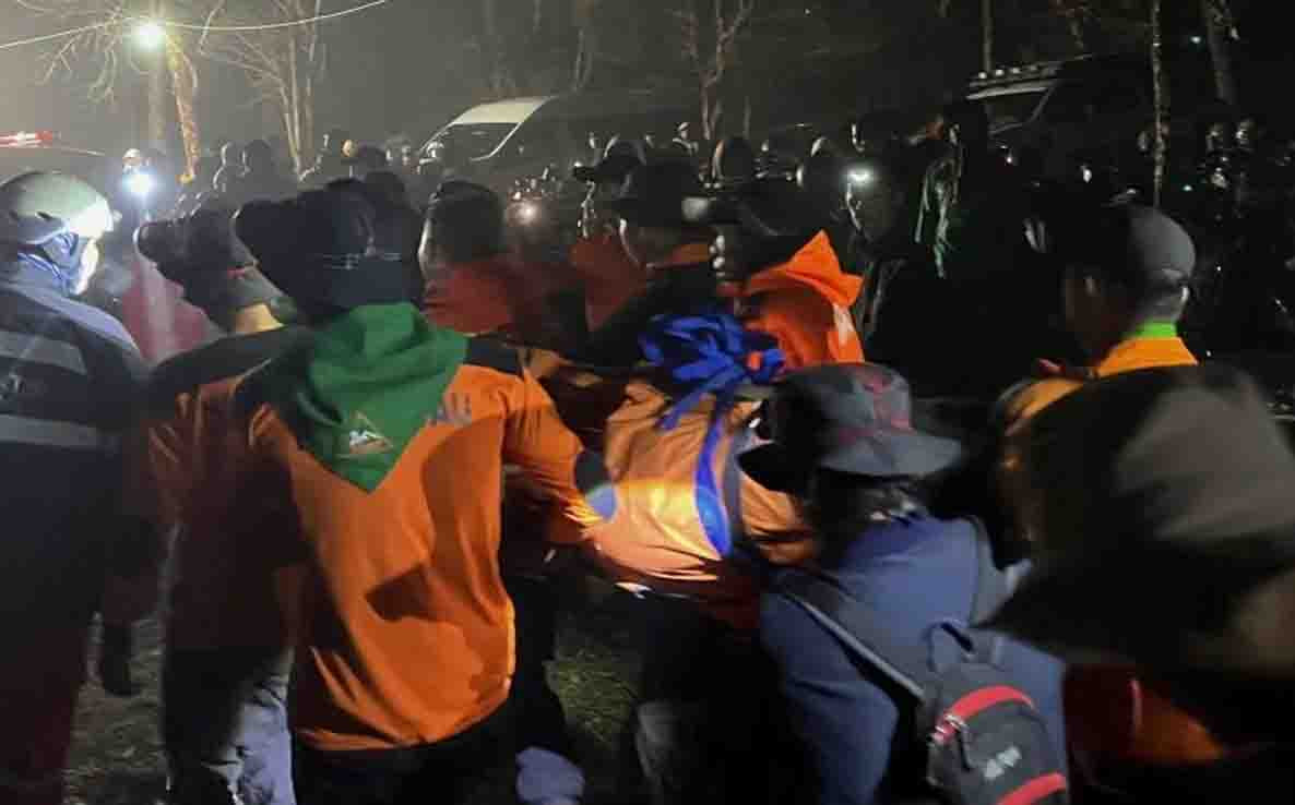 Pendaki Tewas di Gunung Bawakaraeng, Diduga Hipotermia Saat Upacara HUT RI