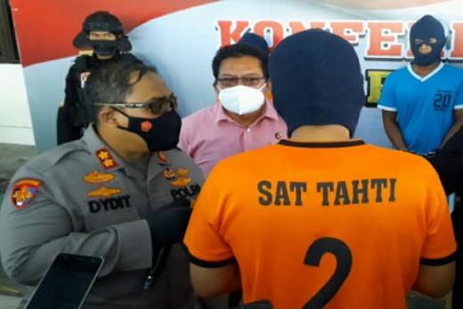 Pak Guru yang Cabuli 6 Murid Pria kini Ditahan
