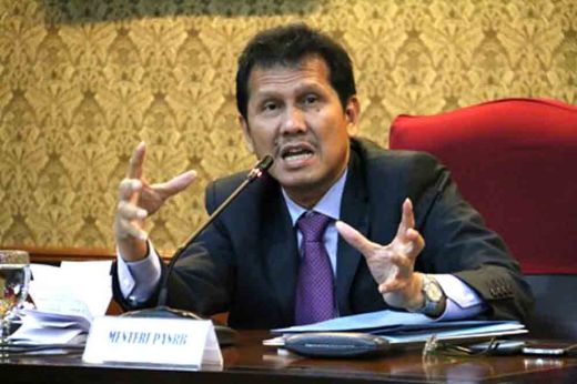 Terbitkan SE Pemberantasan Pungli, Menteri PANRB Asman Abnur: Pelaku Pungli Diumumkan