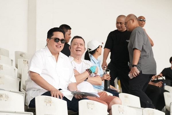 Ketum PSSI Erick Thohir Saksikan Laga Perdana IWL 2026 di Stadion Madya Jakart