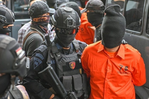 Tangkap 3 Tersangka Teroris di Lampung, Densus 88 Temukan Ratusan Amunisi