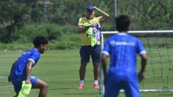 Dewa United FC Dinilai Lawan Berat, Persib Lakukan Persiapan Optimal