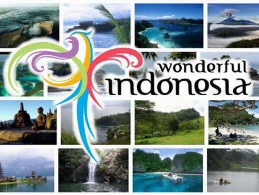 Tayangan Wonderful Indonesia Disela Pekik Teriakan Indonesia.. Indonesia.. di Tribun Suporter Thailand