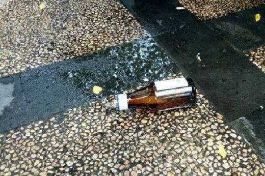 Teror Botol Mirip Molotov Kagetkan Pegawai Pemuda Pancasila Kota Surabaya