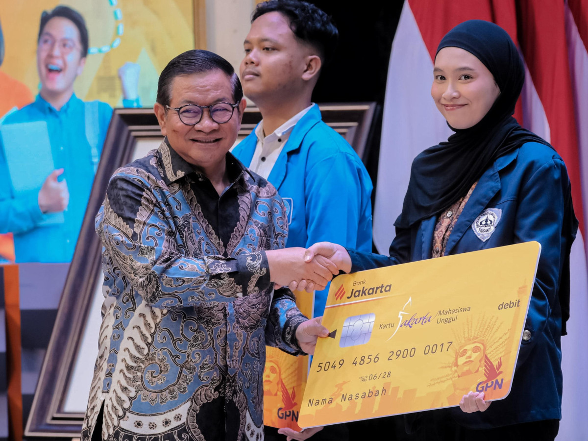‎Pramono Minta Penerima KJMU Manfaatkan Beasiswa Secara Optimal