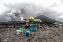 BNPB: Meski Terus Erupsi, Gunung Bromo Tetap Aman dan Menawan Untuk Dikunjungi