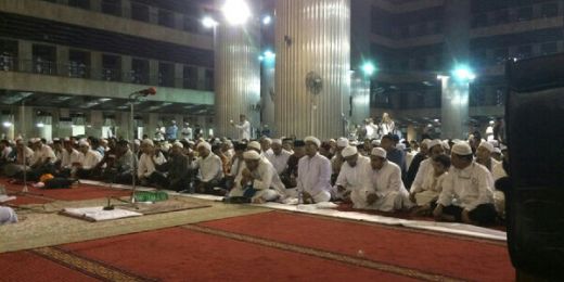 Habib Rizieq Ajak Prabowo dan Anies Sujud Syukur di Masjid Istiqlal