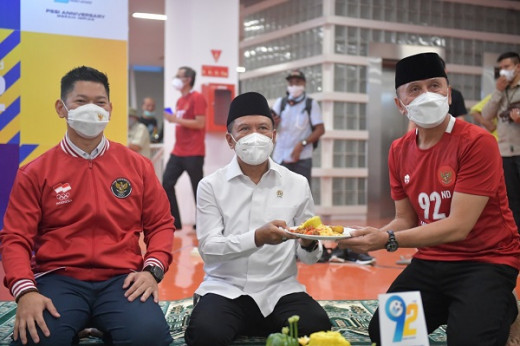 Hadiri HUT PSSI ke-92, Menpora Amali Harap Prestasi Sepakbola Indonesia Semakin Meningkat