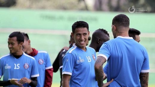 Arema FC Tak Diuntungkan Status Pengungsi Borneo FC