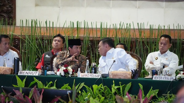 El Nino Menguat, Pemerintah Aktifkan Kembali Desk Karhutla dan Siagakan Enam Provinsi