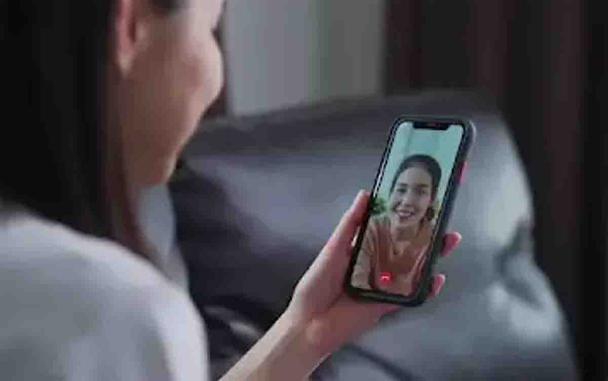 Operator Seluler Tagih Kontribusi, Komdigi Usulkan Pembatasan WhatsApp Call