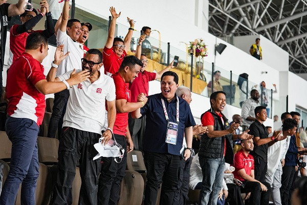 Erick Thohir Puji Fasilitas Stadion Utama Sumut dan Warganya