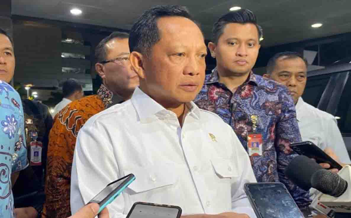 Polemik PBB Pati, Mendagri Tito Ingatkan Warga Pati: Demo Boleh, Jangan Anarkistis