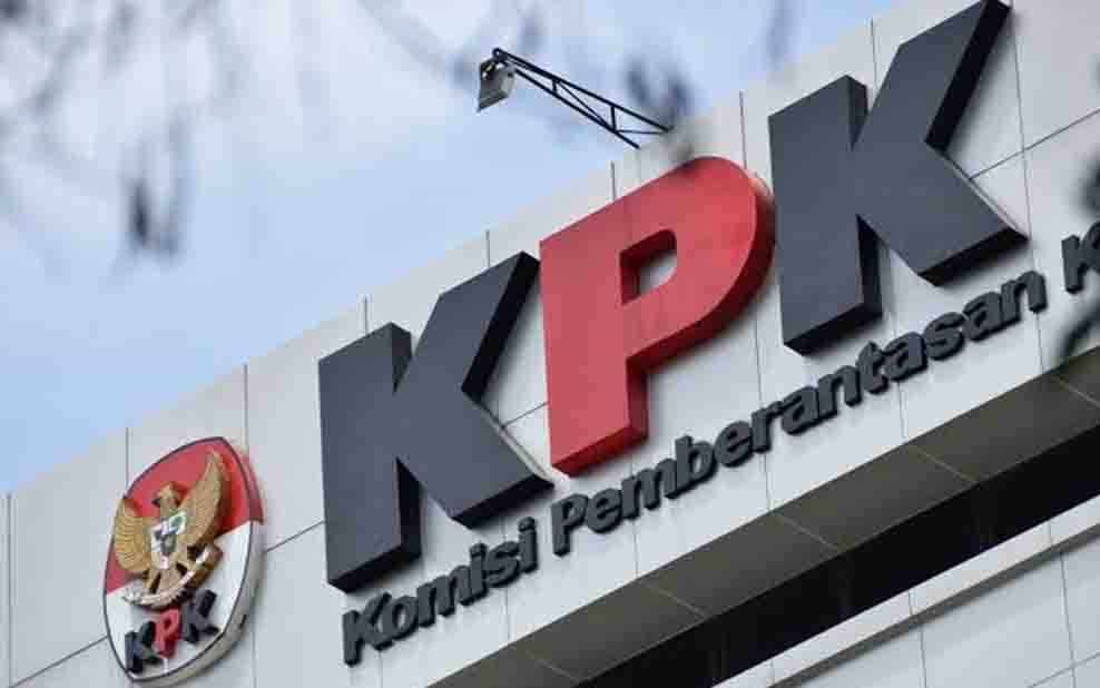 Usut Gratifikasi Pajak Rp21,5 Miliar, KPK Periksa Mantan Kakanwil DJP
