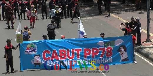 Gelar Aksi Pagi Ini, Buruh Jakarta Tolak Penggunaan PP 78/2015 Dalam Penetapan UMP DKI Jakarta 2017