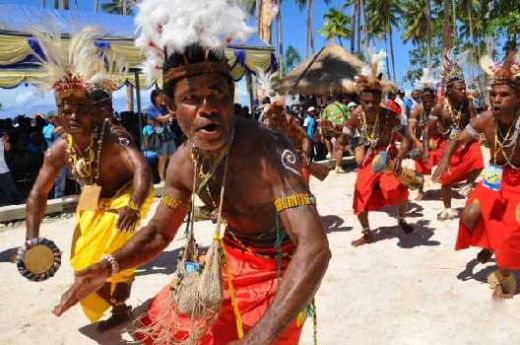 Haru, Gubernur Papua Barat Menitipkan Raja Ampat