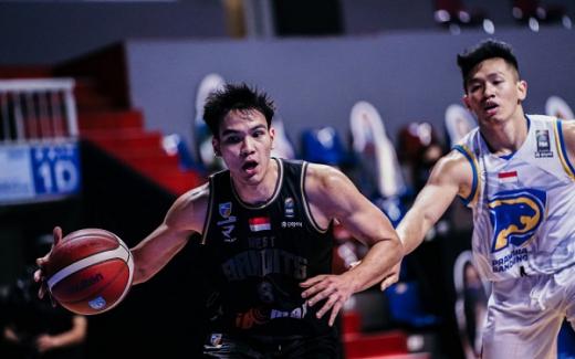 Kebanggaan Patrick Nikolas dengan Medali Emas PON XX Papua