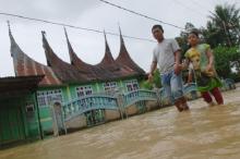 4.000 Warga Terisolir Akibat Banjir di Kabupaten Agam Sumbar