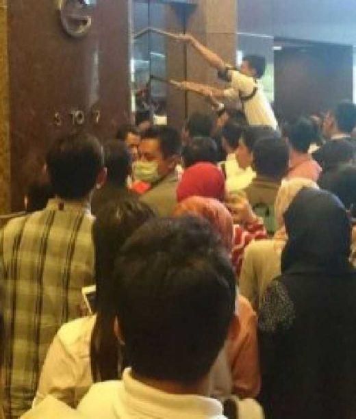 Breaking News: Lift Jatuh dari Lantai Enam Gedung BRI II Jakarta, Korban luka-luka
