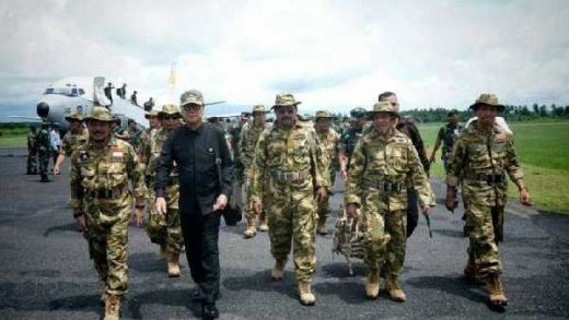 Gubernur se Indonesia Latihan Perang di Natuna Kecuali Gubernur Riau Arsyadjuliandi Rachman