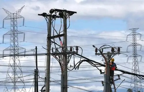 Listrik Padam Berjam-jam, Wakil Rakyat Minta PLN Perbaiki Komunikasi Publik