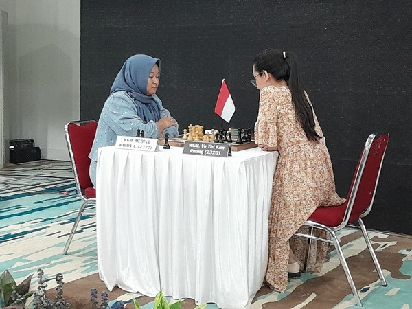 Medina Harus Akui Keunggulan Vo Thi Kim Phung dalam Duel Meet Internasional JAPFA Chess Festival 2024
