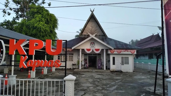 Ketua dan Anggota KPU Kapuas Kena Sanksi dari DKPP