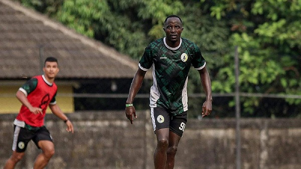 Christophe Nduwarugira Rasakan Suasana Positf Gabung PSS Sleman