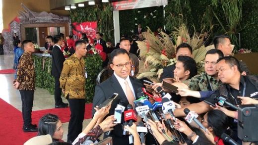 Gubernur Anies Baswedan Datang ke Pelantikan Jokowi-Maruf