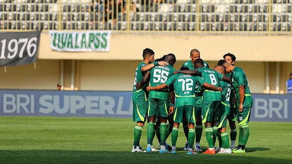 Pemain PSS Sleman Bertahan di Surabaya Demi Jaga Kebugaran