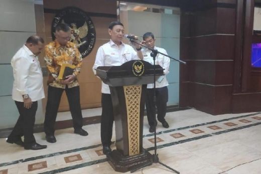Jokowi Minta Menteri Kaji Aspek Hukum Pembebasan Baasyir